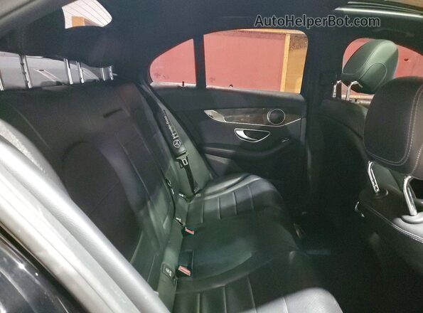 55SWF4KB4JU270302 2018 MERCEDES-BENZ C Black Հետևի նստատեղերի տեսք
