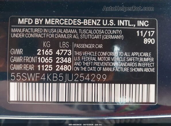 55SWF4KB5JU254299 2018 MERCEDES-BENZ C-CLASS Dark Blue Vista del compartimento del motor