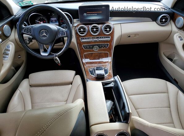 55SWF4KB8GU142878 2016 MERCEDES-BENZ C Черный Вид панели приборов
