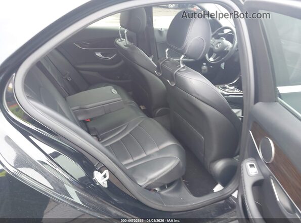 55SWF4KB8JU237268 2018 MERCEDES-BENZ C-CLASS Black Widok naklejki z numerem VIN