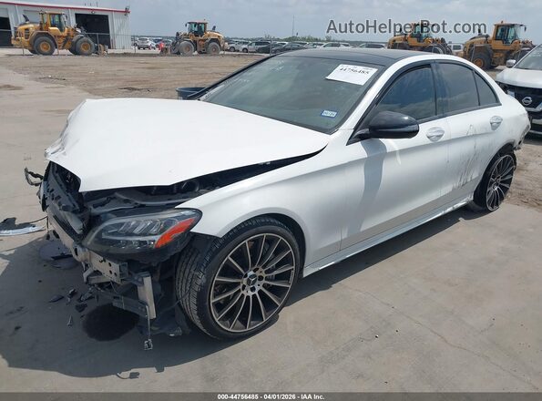 55SWF6EB7KU290102 2019 MERCEDES-BENZ AMG C 43 White Vista tres cuartos delantera izquierda
