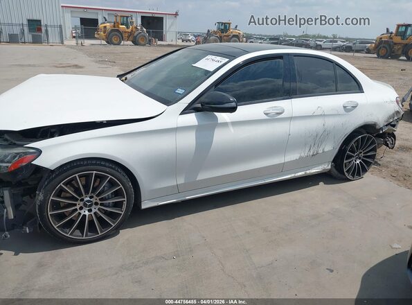 55SWF6EB7KU290102 2019 MERCEDES-BENZ AMG C 43 White Vista interior de 360 grados