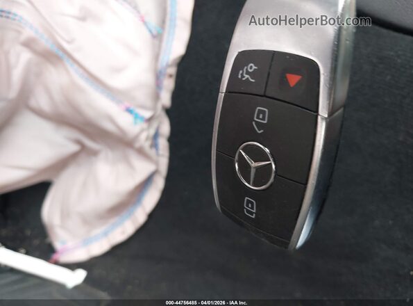 55SWF6EB7KU290102 2019 MERCEDES-BENZ AMG C 43 White Vista del salpicadero