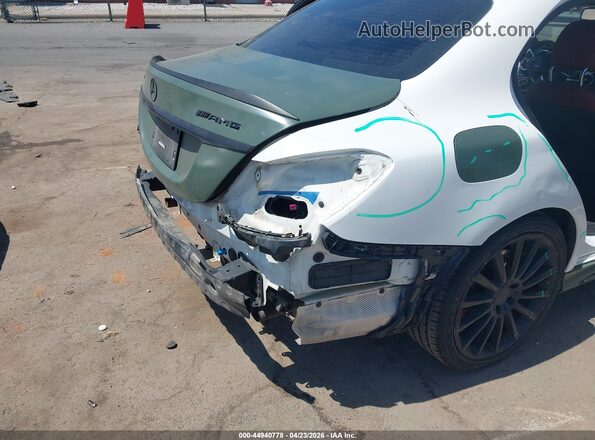 55SWF6EB8GU143763 2016 MERCEDES-BENZ C-CLASS Green Դիմացի տեսք