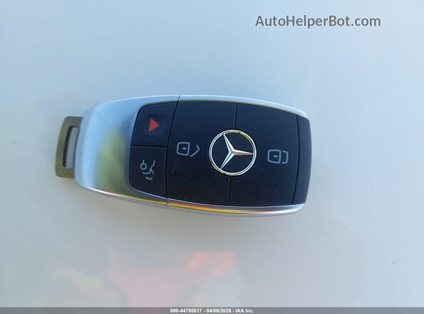 55SWF8DB0KU282761 2019 MERCEDES-BENZ C-CLASS White 