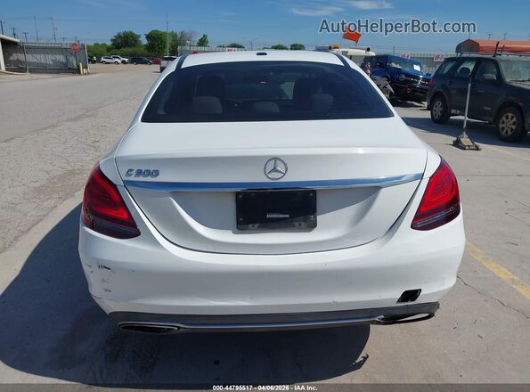 55SWF8DB0KU282761 2019 MERCEDES-BENZ C-CLASS White 
