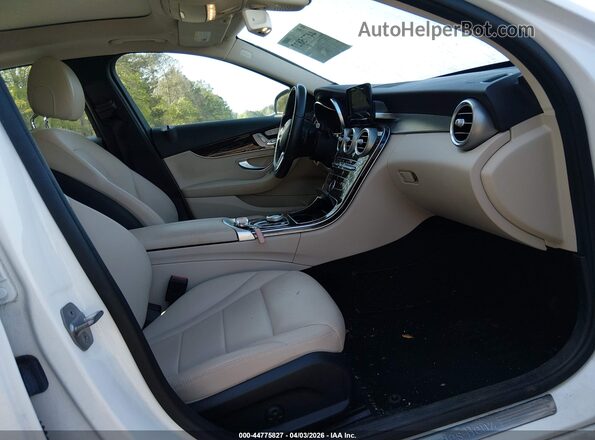 55SWF8DB1KU321681 2019 MERCEDES-BENZ C-CLASS White Front interior view