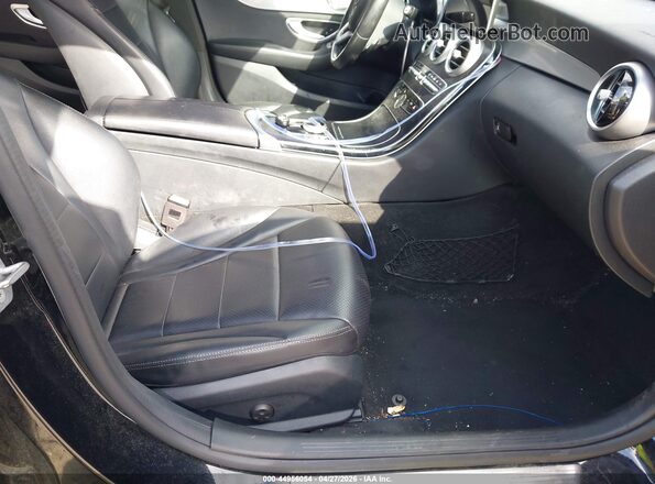 55SWF8DB6KU294901 2019 MERCEDES-BENZ C-CLASS Black წინა სალონის ხედი