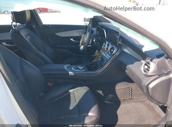 55SWF8DB6LU324058 2020 MERCEDES-BENZ C-CLASS White 