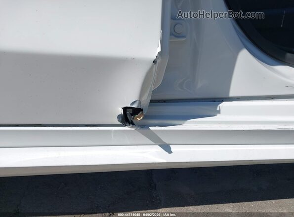 55SWF8DB6LU324058 2020 MERCEDES-BENZ C-CLASS White 