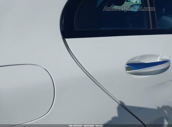 55SWF8DB6LU324058 2020 MERCEDES-BENZ C-CLASS White 