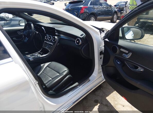 55SWF8DB8KU316316 2019 MERCEDES-BENZ C-CLASS Белый Вид салона спереди
