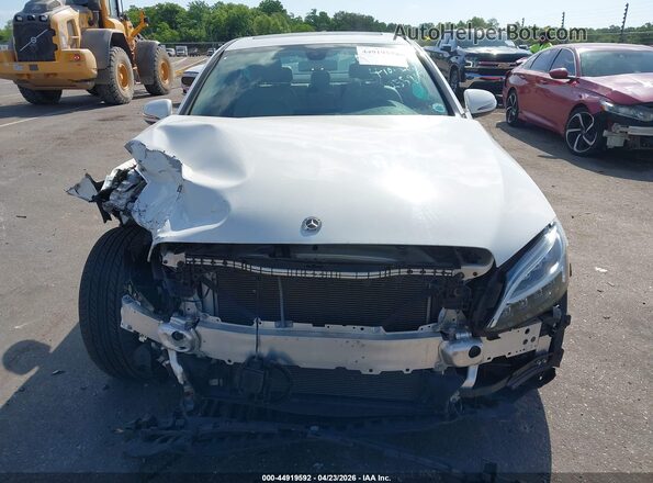 55SWF8DB9KU301372 2019 MERCEDES-BENZ C-CLASS Белый Вид задней части салона