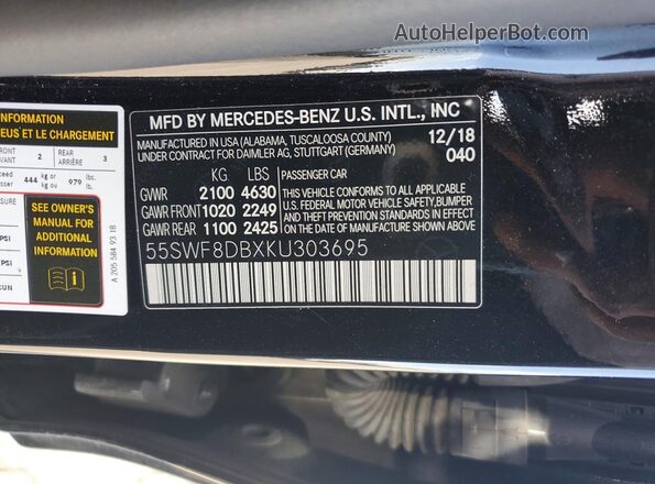 55SWF8DBXKU303695 2019 MERCEDES-BENZ C Black Widok komory silnika