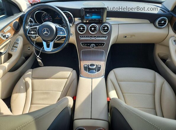 55SWF8EB7KU292475 2019 MERCEDES-BENZ C Black Dashboard view