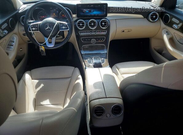 55SWF8EB8KU299922 2019 MERCEDES-BENZ C Gray Widok deski rozdzielczej