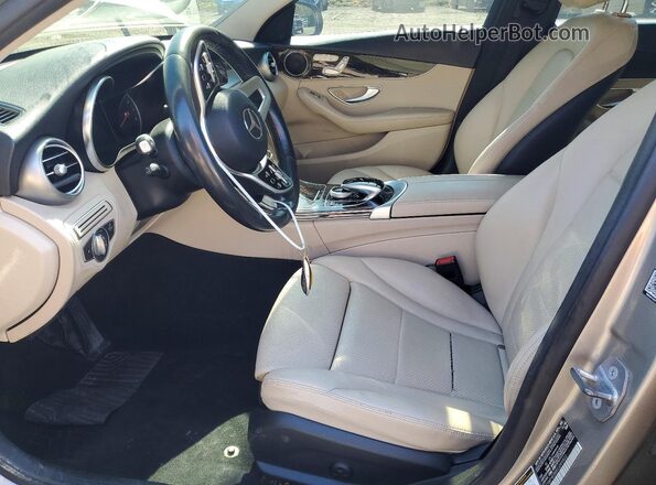 55SWF8EB8KU299922 2019 MERCEDES-BENZ C Gray Widok wnętrza z przodu