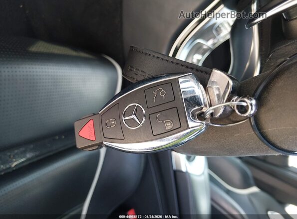55SWF8HB2JU255585 2018 MERCEDES-BENZ AMG C 63 White Dashboard view