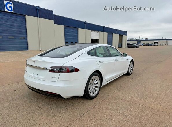 5YJSA1E25HF199047 2017 TESLA MODEL S White წინა ხედი
