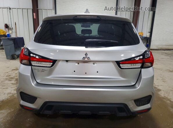 JA4APUAU3NU003137 2022 MITSUBISHI OUTLANDER Silver 