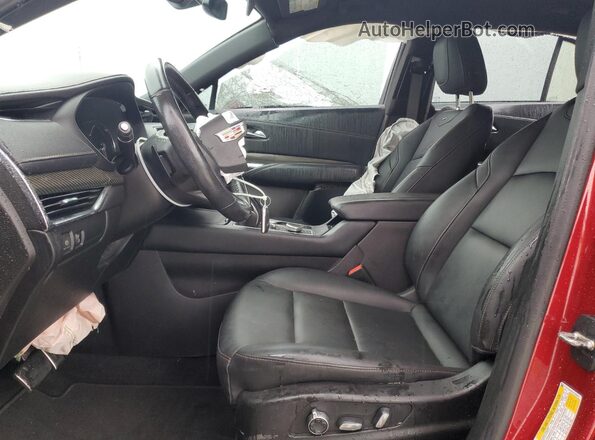 1GYFZER40KF199063 2019 CADILLAC XT4 Red Вид панелі приладів