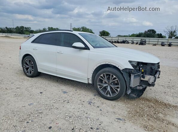 WA1AVBF16PD012426 2023 AUDI Q8 White Widok z przodu