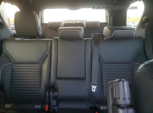 SALRRBBK7HA013463 2017 LAND ROVER DISCOVERY Gray უკანა სალონის ხედი