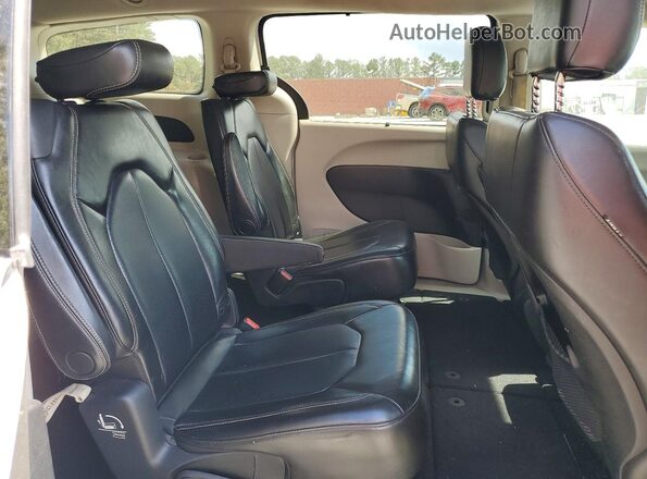 2C4RC1DG7LR156669 2020 CHRYSLER OTHER White Widok komory silnika