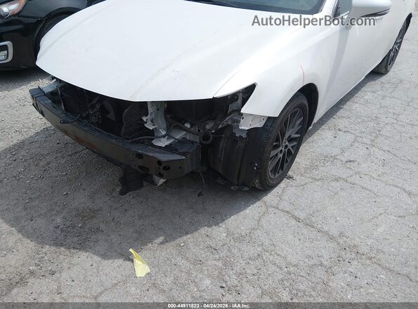 58ABK1GGXJU094916 2018 LEXUS ES 350 Белый 