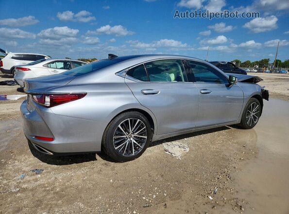 58ADZ1B16NU120554 2022 LEXUS ES Silver Trasero derecho