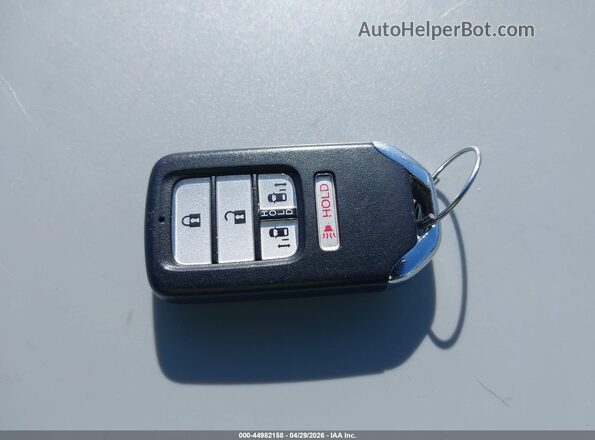 5FNRL5H33HB022839 2017 HONDA ODYSSEY Серебряный Вид панели приборов