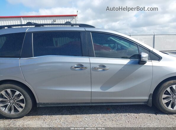 5FNRL6H69RB033992 2024 HONDA ODYSSEY Серебряный 