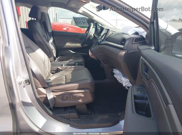 5FNRL6H69RB033992 2024 HONDA ODYSSEY Серебряный 