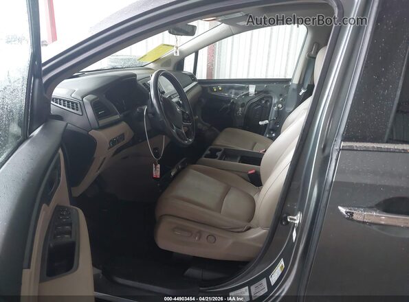 5FNRL6H71JB074243 2018 HONDA ODYSSEY Gray Widok wnętrza z przodu
