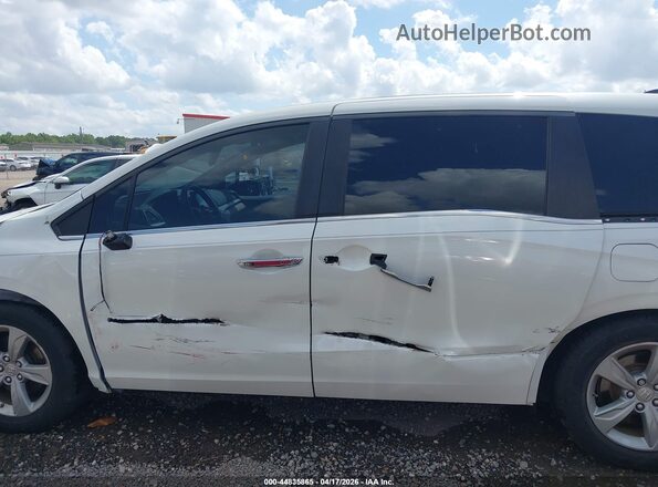 5FNRL6H76JB090695 2018 HONDA ODYSSEY White 
