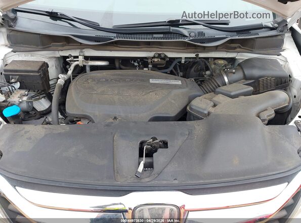 5FNRL6H79KB096752 2019 HONDA ODYSSEY White Rear view