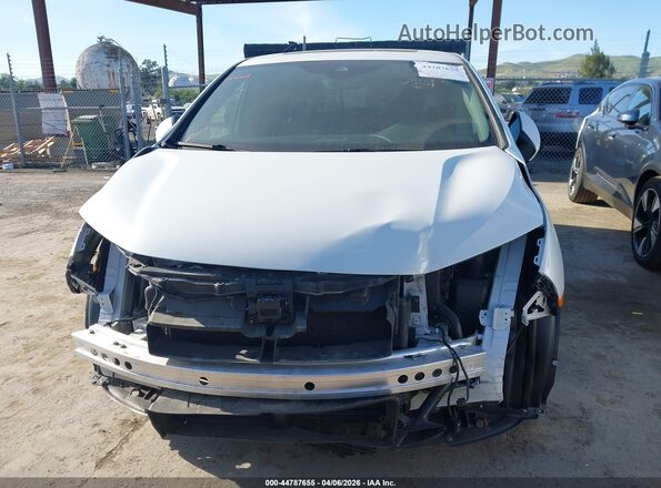5FNRL6H7XNB006982 2022 HONDA ODYSSEY White Вид задньої частини салону