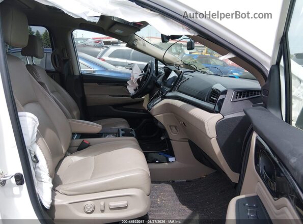 5FNRL6H82NB055344 2022 HONDA ODYSSEY White Вид салону спереду