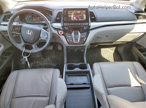 5FNRL6H83RB001783 2024 HONDA ODYSSEY Угольный Вид панели приборов
