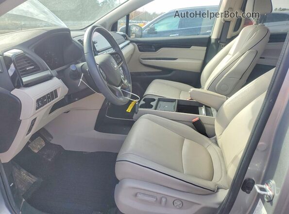 5FNRL6H85SB009289 2025 HONDA ODYSSEY Silver Вид салону спереду