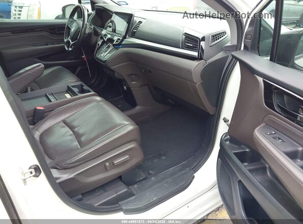 5FNRL6H95JB011714 2018 HONDA ODYSSEY White 