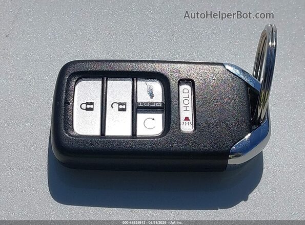5FNYF5H58JB000295 2018 HONDA PILOT White 