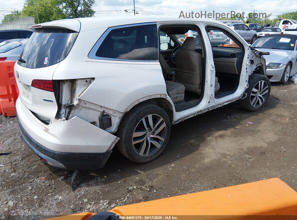 5FNYF5H93JB011272 2018 HONDA PILOT White Задня права чверть