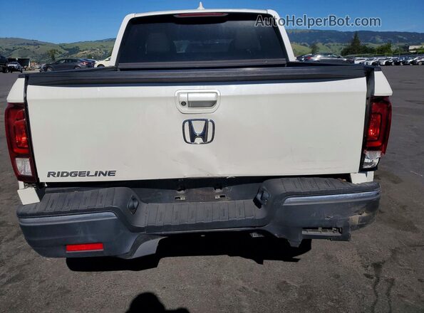 5FPYK2F56JB001580 2018 HONDA RIDGELINE White უკანა ხედი