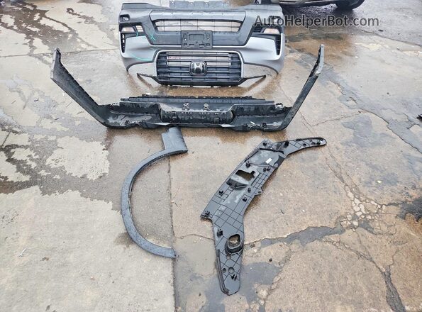5FPYK3F17MB016340 2021 HONDA RIDGELINE Silver ძრავის განყოფილების ხედი