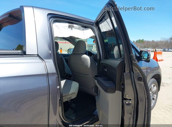 5FPYK3F69JB009204 2018 HONDA RIDGELINE Gray VIN sticker view