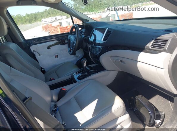 5FPYK3F71JB002224 2018 HONDA RIDGELINE Blue Widok wnętrza z przodu