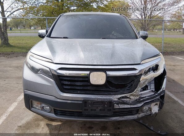 5FPYK3F76JB007709 2018 HONDA RIDGELINE Silver Դիմացի տեսք