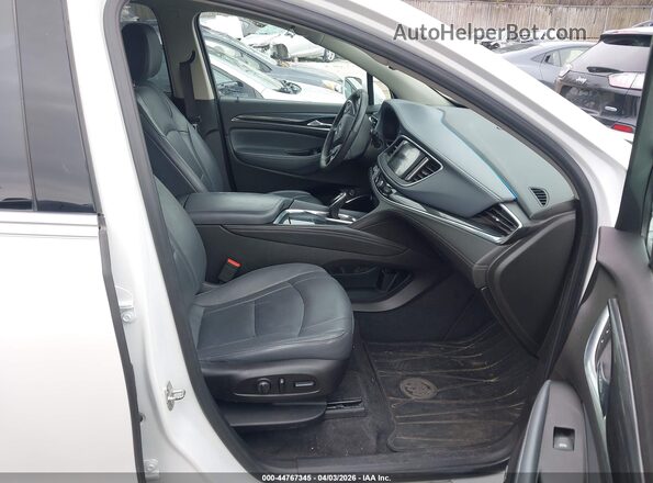 5GAEVBKW2KJ212420 2019 BUICK ENCLAVE Белый Вид салона спереди