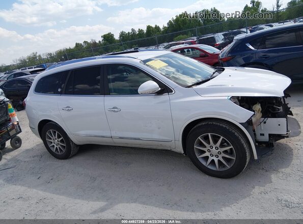 5GAKVBKD3GJ176200 2016 BUICK ENCLAVE White Rear interior view